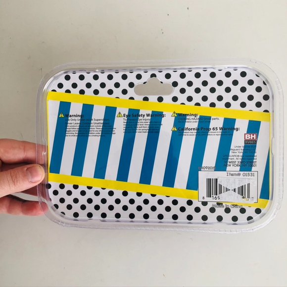 Glam Gear Pink Eyelash Goggle by Lifeguard NWT - Picture 4 of 4